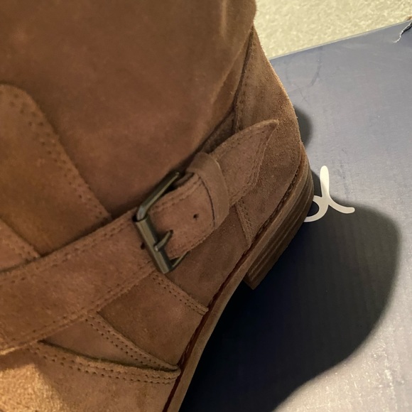 Splendid Suede Caramel Color Ankle Boots - Picture 2 of 9